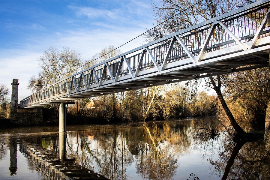 Mise en service de la passerelle de Coutras (33)